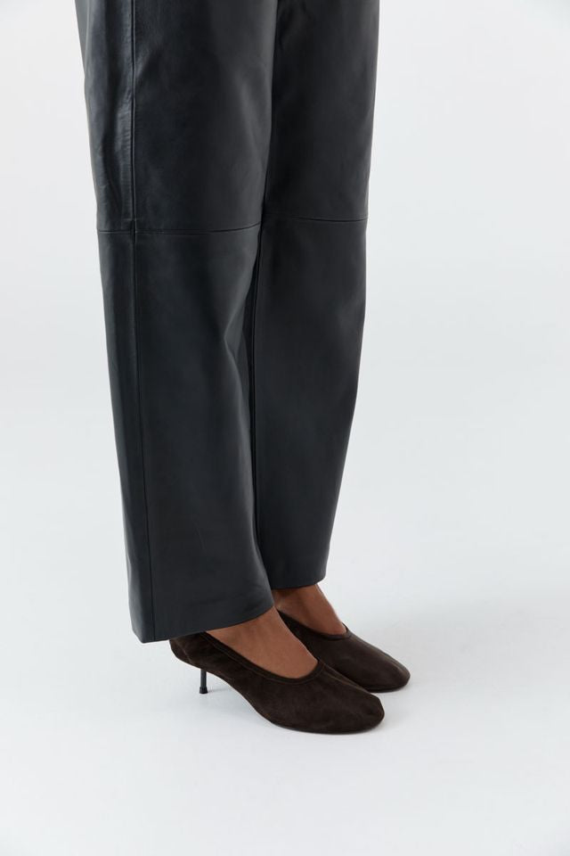 Suede Classic Ballet Heel