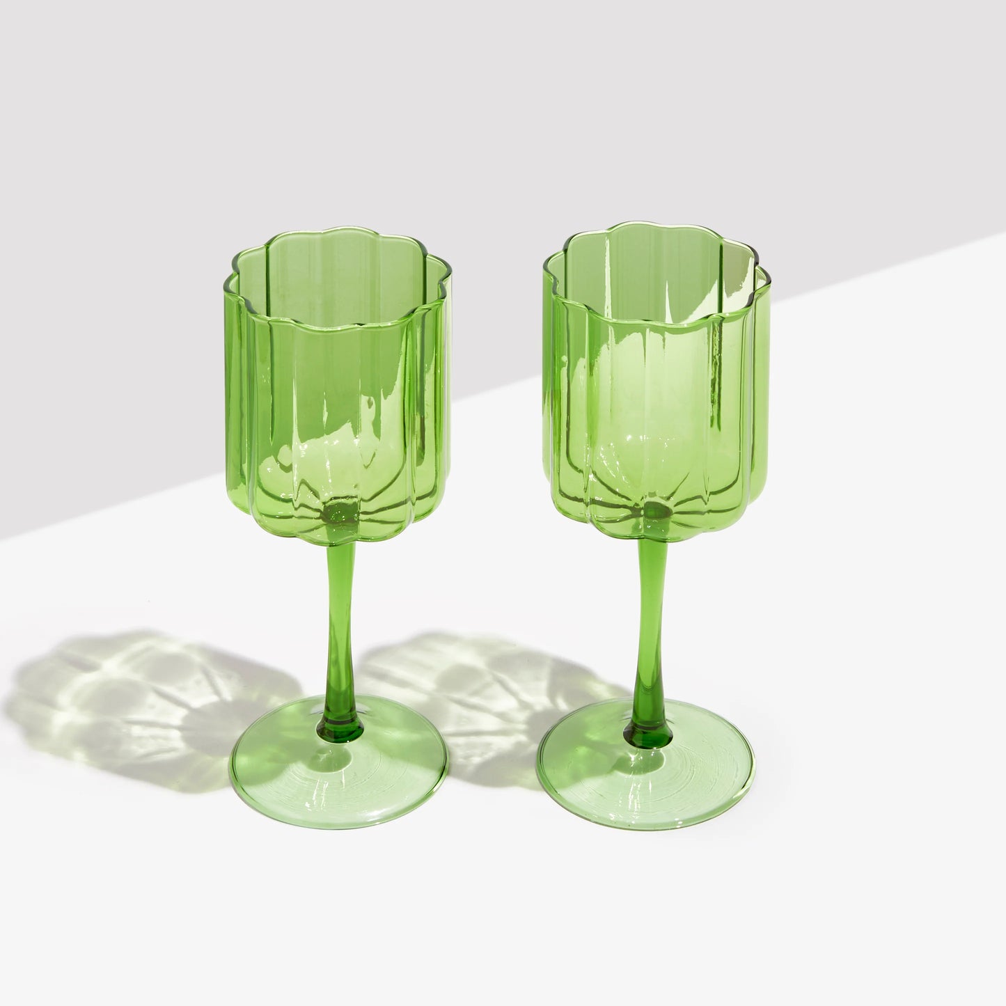 Wave Wine Glasses (Set of 2)