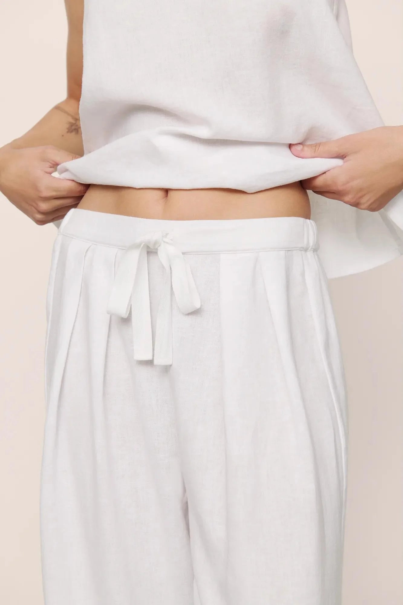 Linen Relaxed Pant Off-White