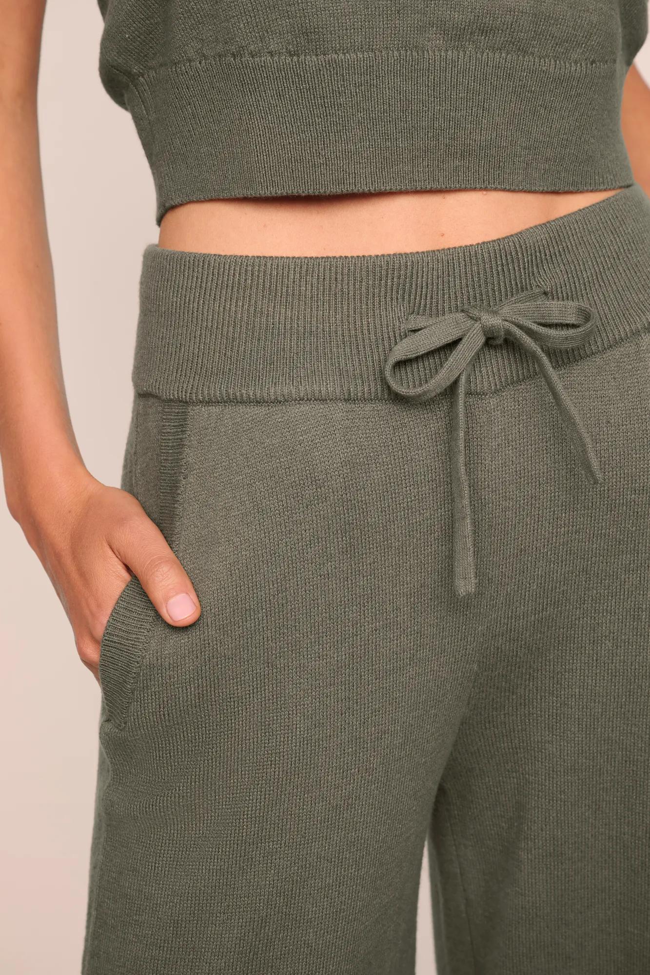 Sweater Pant Smokey Olive