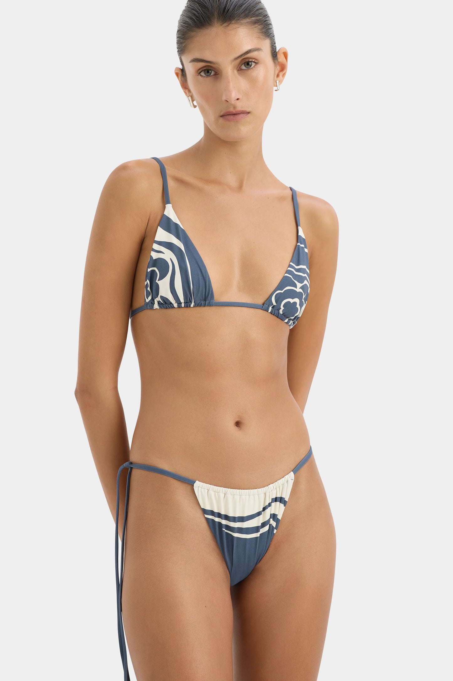 Lilou String Brief
